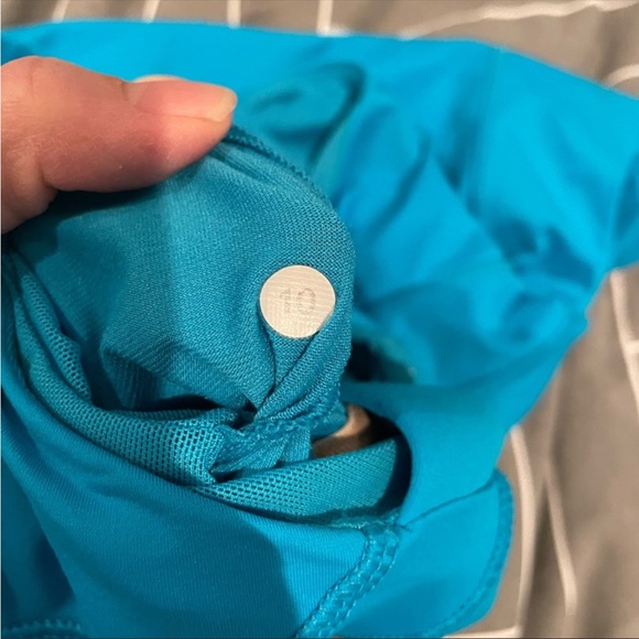 Lululemon tank - Picture 3 of 3